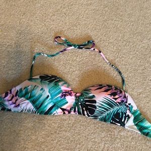 Bikini top